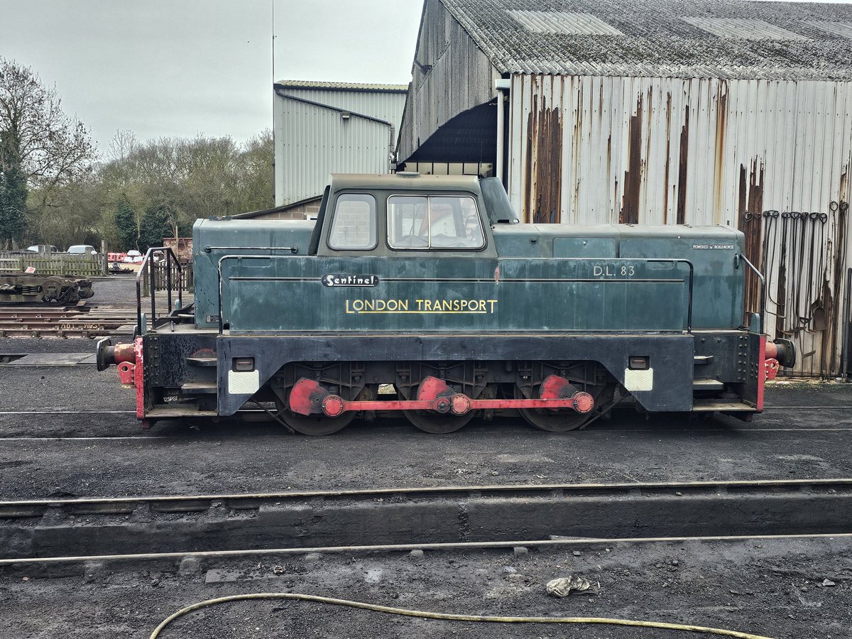 Harrod15S's tweet image. Sentinels 10202 Barabel &amp;amp; DL83 in Wansford yard on Nene Valley railway  this morning #trains #Sentinel #NVR #Wansford