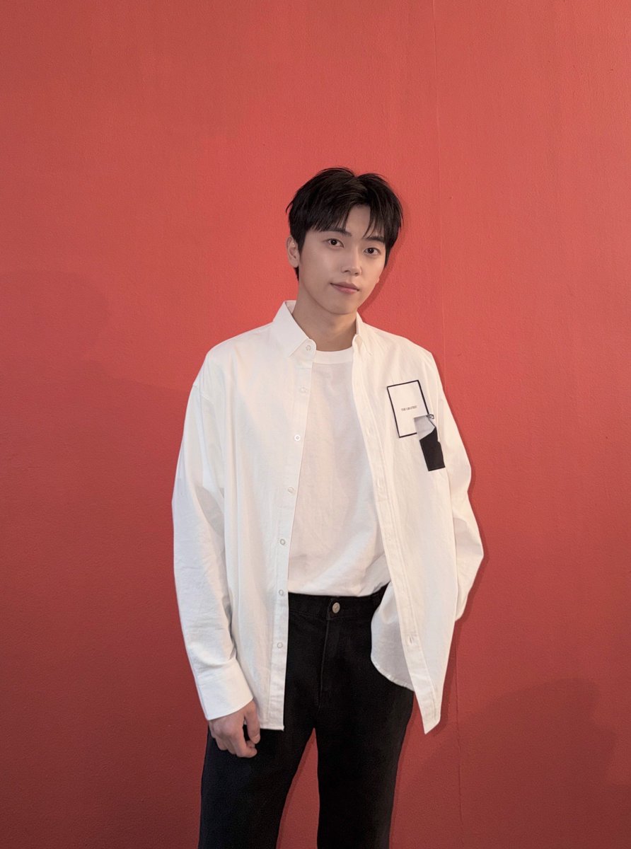 ONF_offcl's tweet photo. 온앤오프가 좋다고 말해❗️

#온앤오프 #ONF
#민균 #MINKYUN https://t.co/qdNgJQQdpd