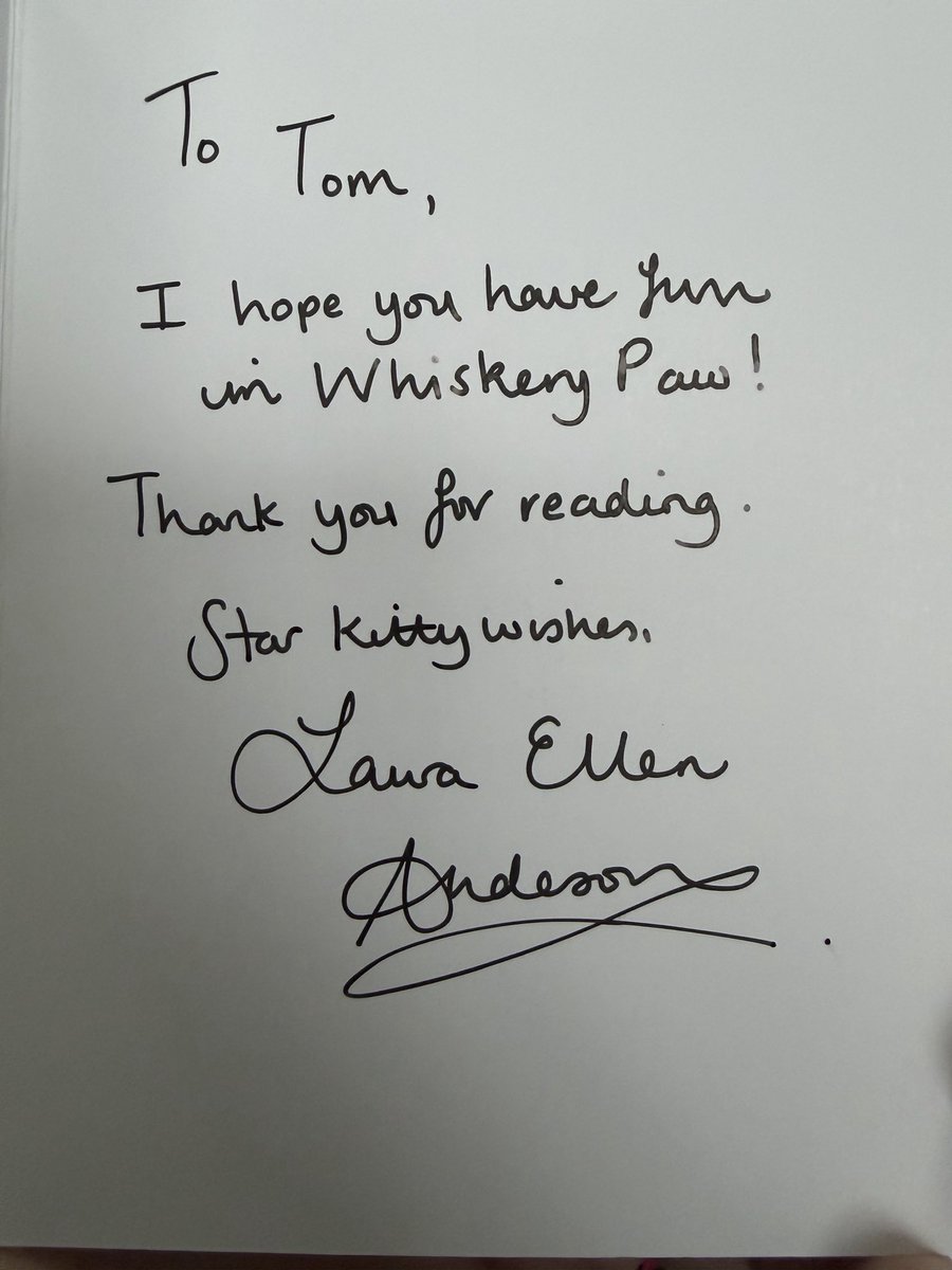 Tom G 📕 tweet media