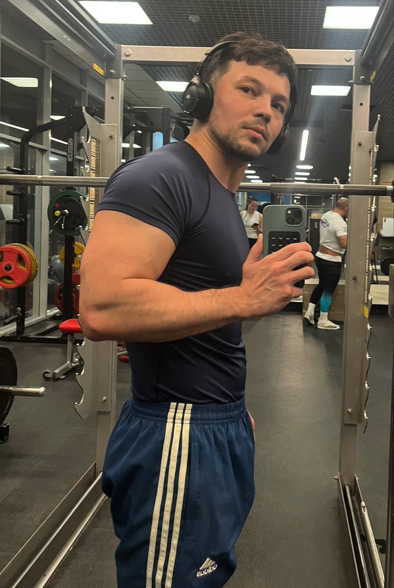 Huseyn🐴 tweet media