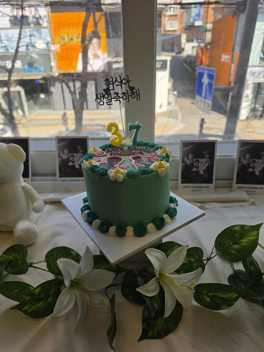 #멜로디의_바다_현식아_생일축하해
#현식이랑_SCENE307

파우치....갖고싶댜......