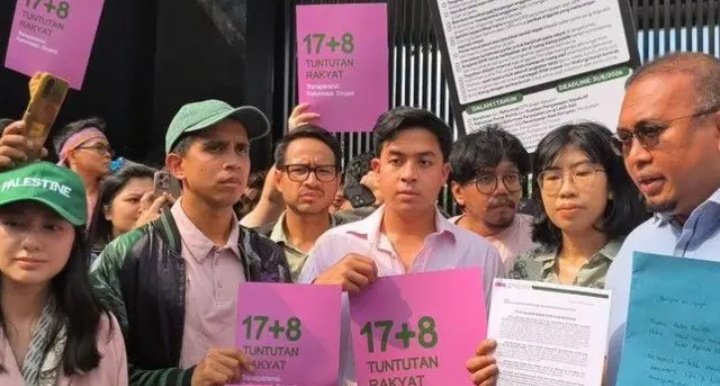 makan tu ngentot kalian pink ijo movement