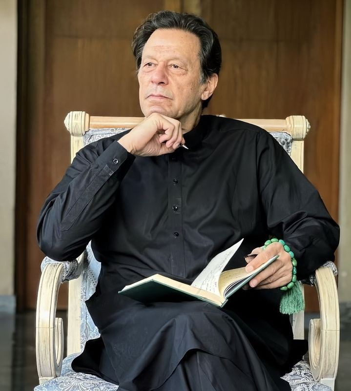 pakistanwalli's tweet photo. Free Imran Khan https://t.co/XXIWtvEMaE