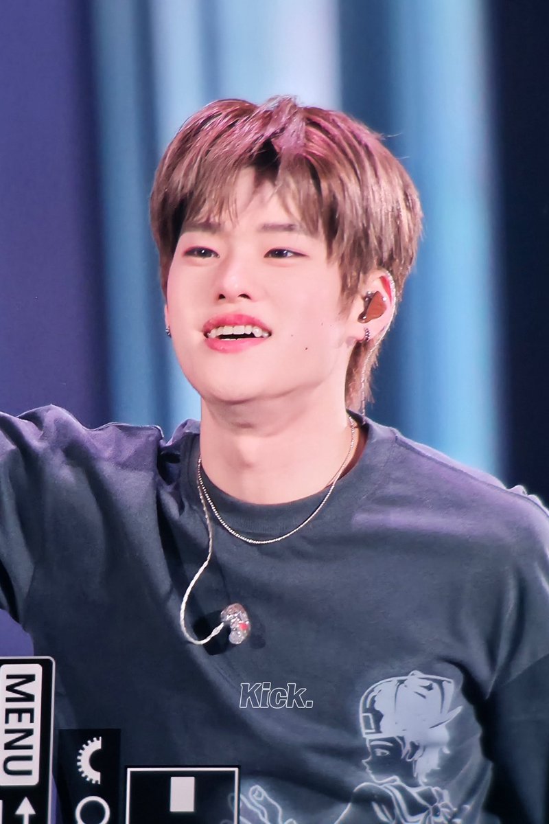 𝐊𝐢𝐜𝐤. tweet media