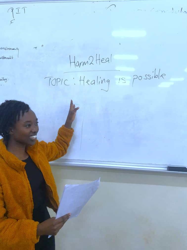 Harm2Heal_Rda's tweet photo. Educating youth, reducing risks! @Harm2Heal_Rda  hosted a session at University of Rwanda, Huye Campus, sharing evidence-based harm reduction strategies to empower safer choices among students.

 #HarmReduction 
#YouthEmpowerment 
#Harm2HealInitiative https://t.co/rYFzCfKP1N