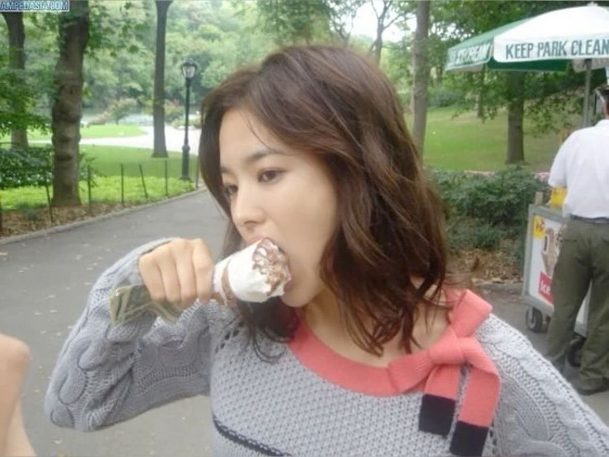 hermomnt's tweet photo. #송혜교 의               ‘앙?♡♡‘ https://t.co/FNnIircgXx