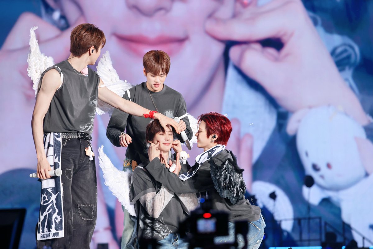 ref：^0^rain tweet media