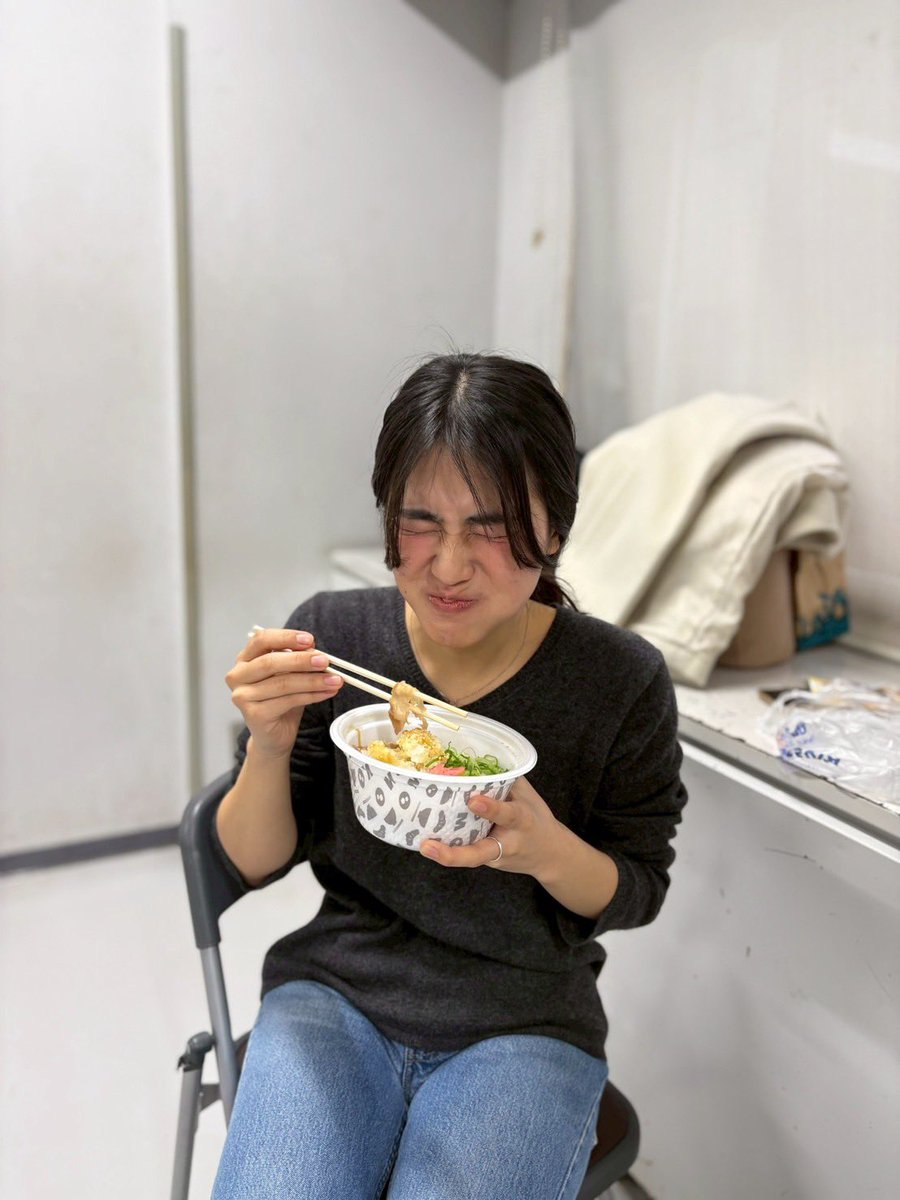 Aru_ultimate3's tweet photo. 【出演者紹介③】
#アルティメット・エンドロール 
___.___ __ __ _ _
ハル 役
/ ミア
______.___.__._
▶︎ご予約（ミア 扱い）
https://t.co/VV9W24Qsbd https://t.co/oEbLs5GYYm