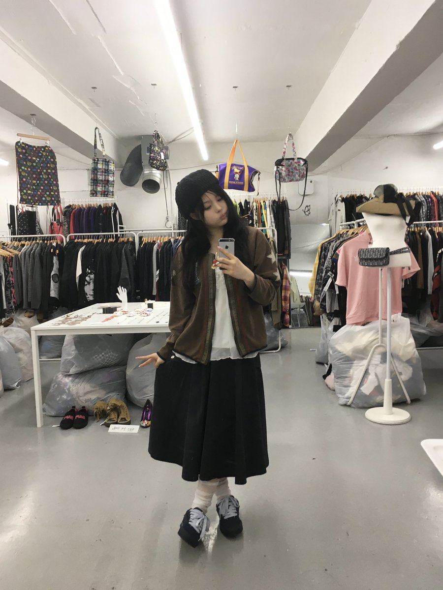 yuri tweet media