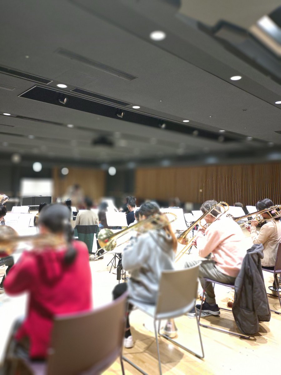 神戸シンフォニックバンド tweet media