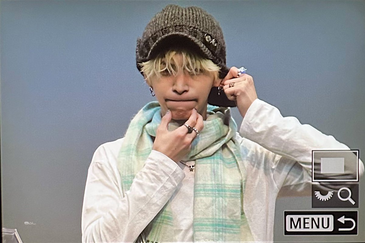 260307

#RAWHYUN #로현
#NTX #엔티엑스