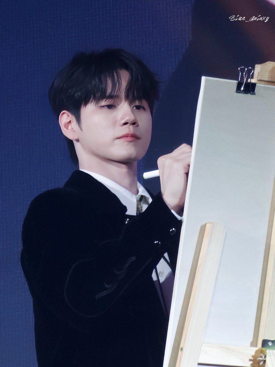 260307 ONGLAND in 우한

#옹성우 #ONGSEONGWU