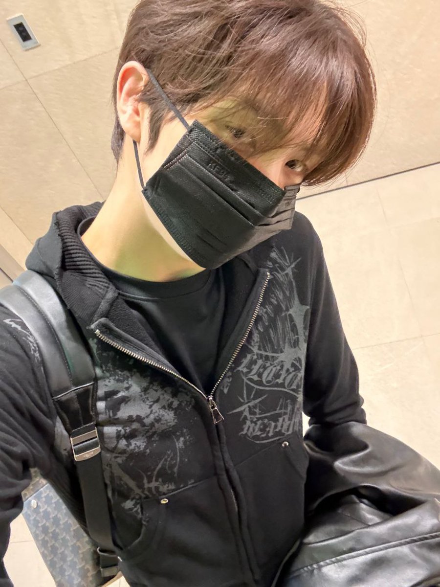 Youngjae tweet media