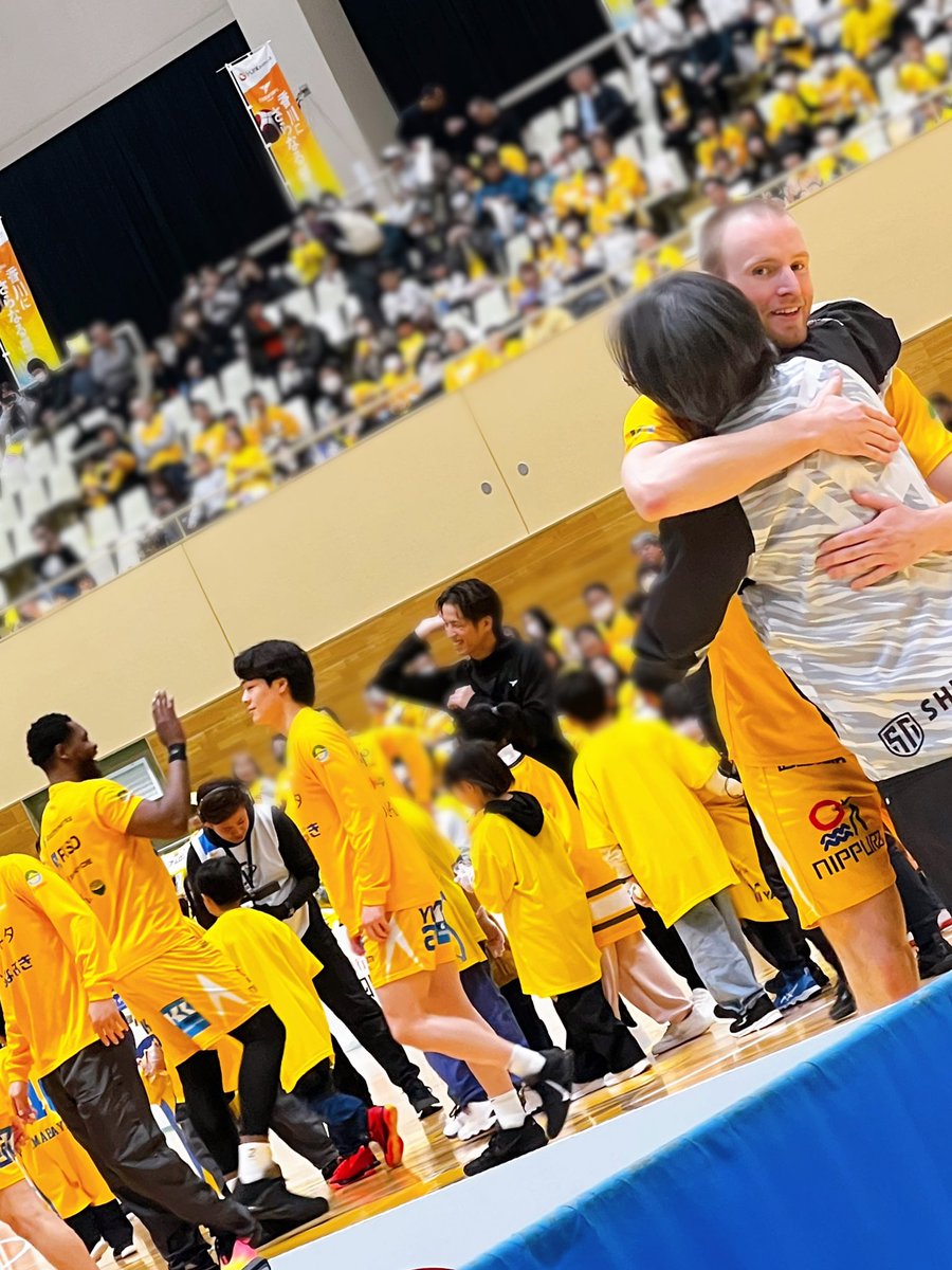 かきすけ tweet media