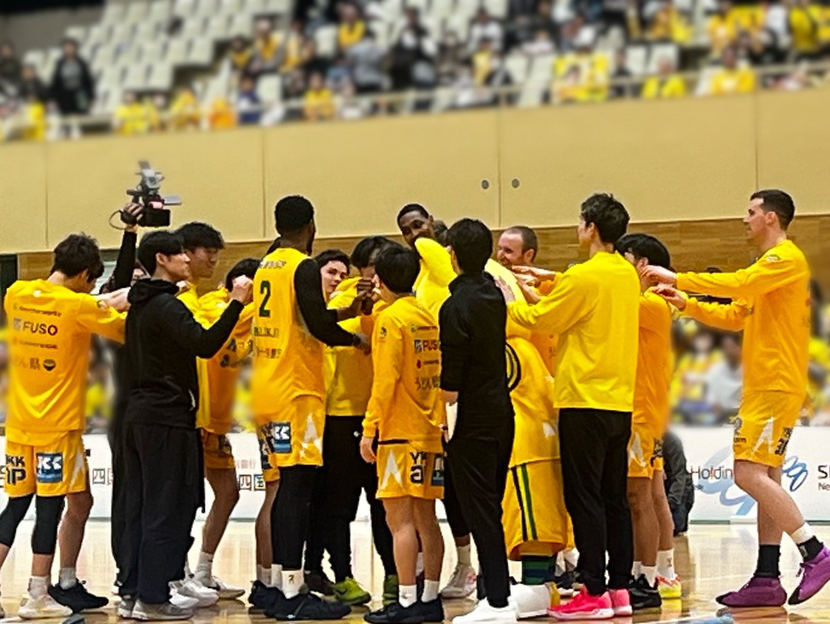 かきすけ tweet media