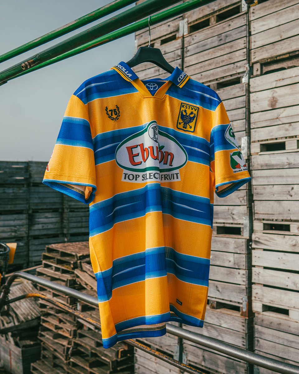 stvv's tweet photo. Herinneringen geweven in geel &amp; blauw 💛💙

Pre-order het limited edition 'Parma-shirt' via https://t.co/NHQtayAjWv https://t.co/zEH3v723fn