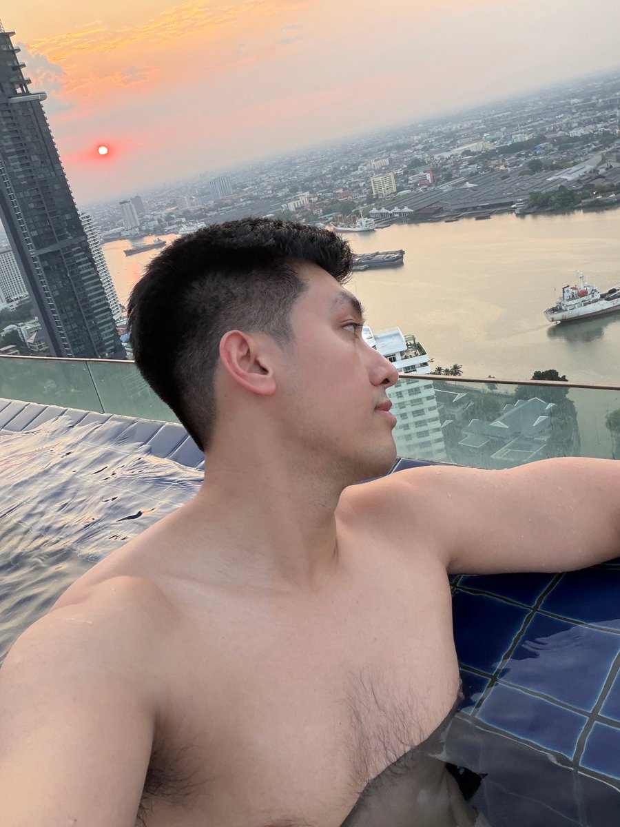 Jedsada14X's tweet photo. Sunset ☀️ https://t.co/sPhyV7QEUO