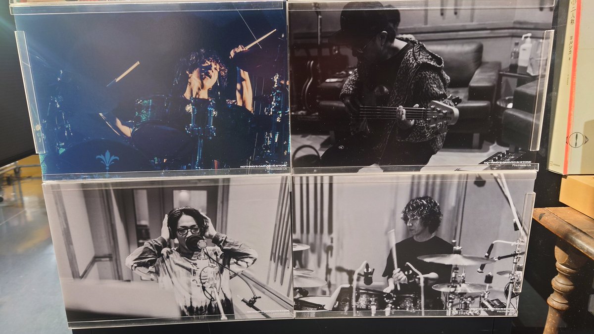 AOTKUBOKAWA's tweet photo. そのままの足でTOWER RECORDS渋谷店へ。Nothing's Carved In Stone『Fire Inside Us』リリース記念パネル展。中々見つけられず苦労しました。ナッシングスのコーナーがRADWIMPSの隣なのが個人的にアツかった。笑
#ナッシングス #NCIS #FireInsideUs #TOWERRECORDS #SilverSunRecords #WARNERMUSICJAPAN https://t.co/DFImzB6Qna