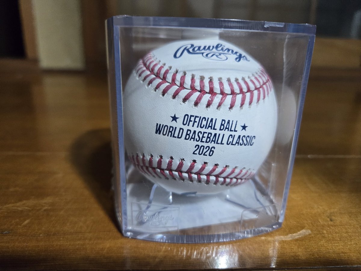 6日に開幕しました、WBCの公式試合球が7日(本日) 届きました 