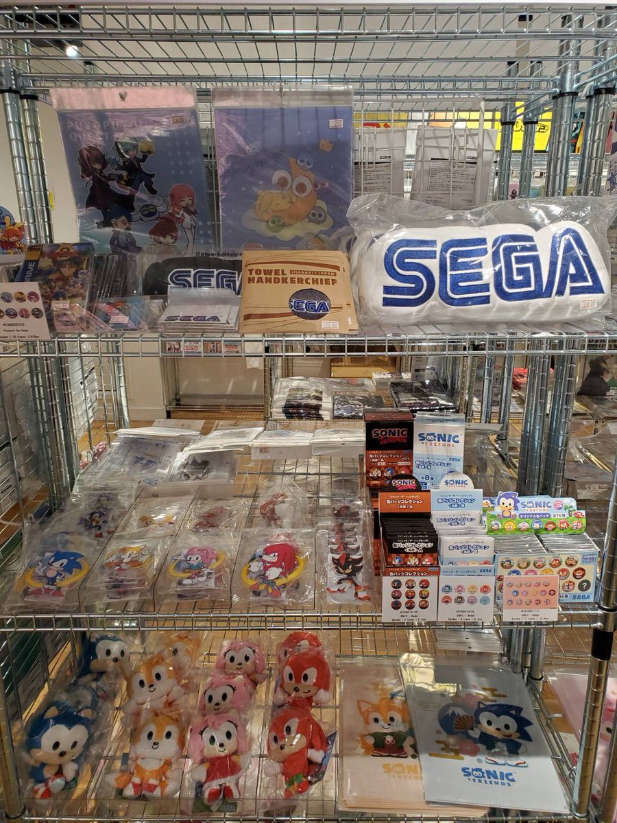 animate London POP UP Store tweet media