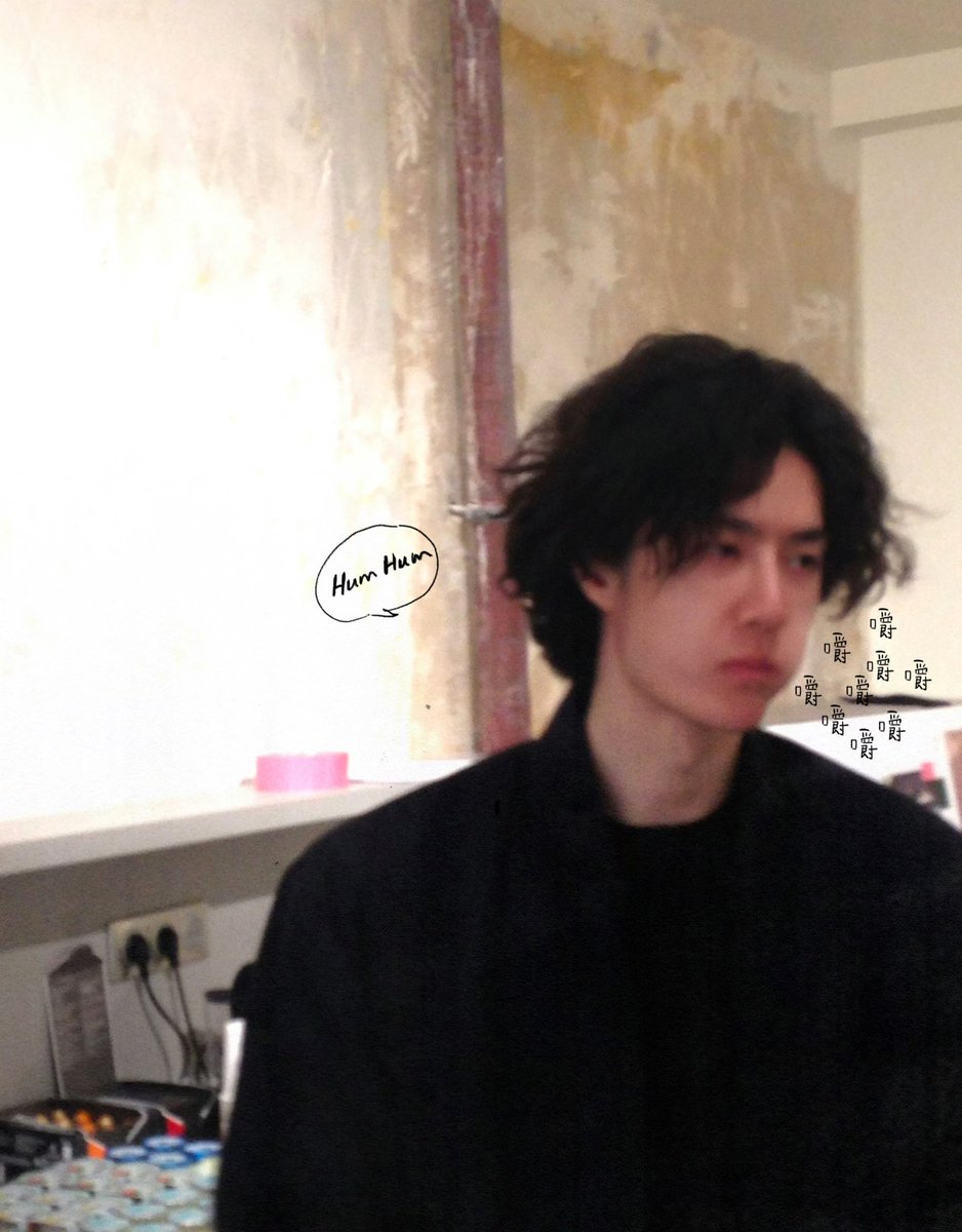 ยิ่งกว่าอยู่ใน close friends 555555555555555555555555555555555555 วันนี้ฉันรู้สึกสนิทกับอี้ป๋อมากเป็นพิเศษ มุมถ่ายรูปเหมือนไปหาเพื่อน ละเพื่อนเพิ่งตื่นนอนอะ