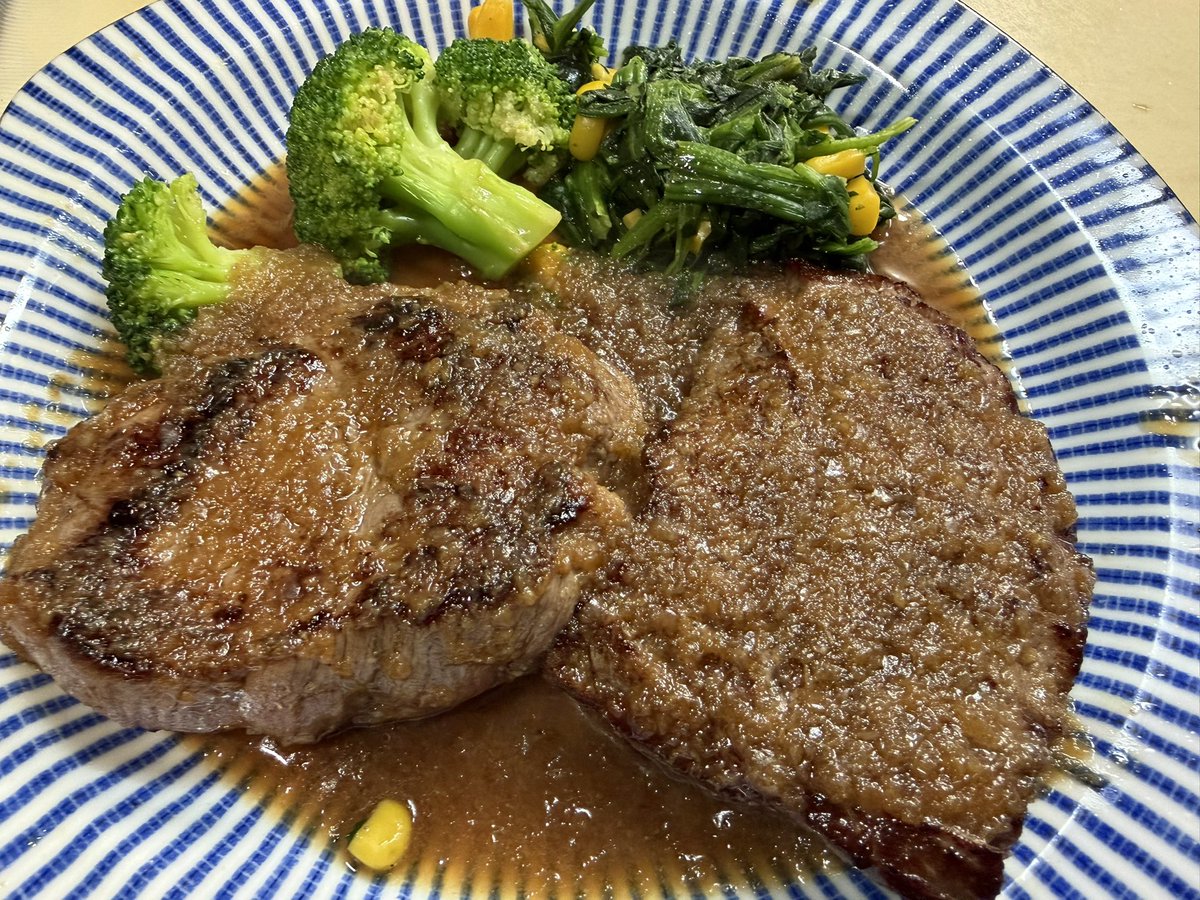 ちゃすか tweet media