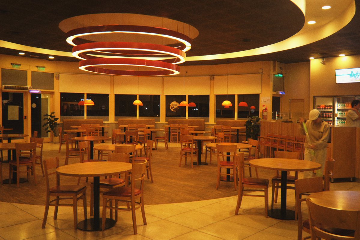 Parador Atalaya, chascomús. 
02:22am