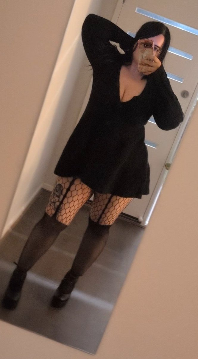 Depresso Martini ♥︎♡︎ tweet media