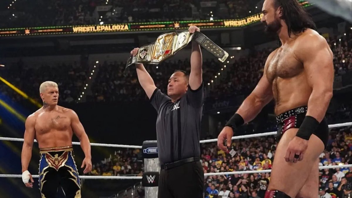 WrestleFeatures's tweet photo. After 7 months, the feud between Cody Rhodes &amp; Drew McIntyre has come to an end. https://t.co/zfEt6aI9ph