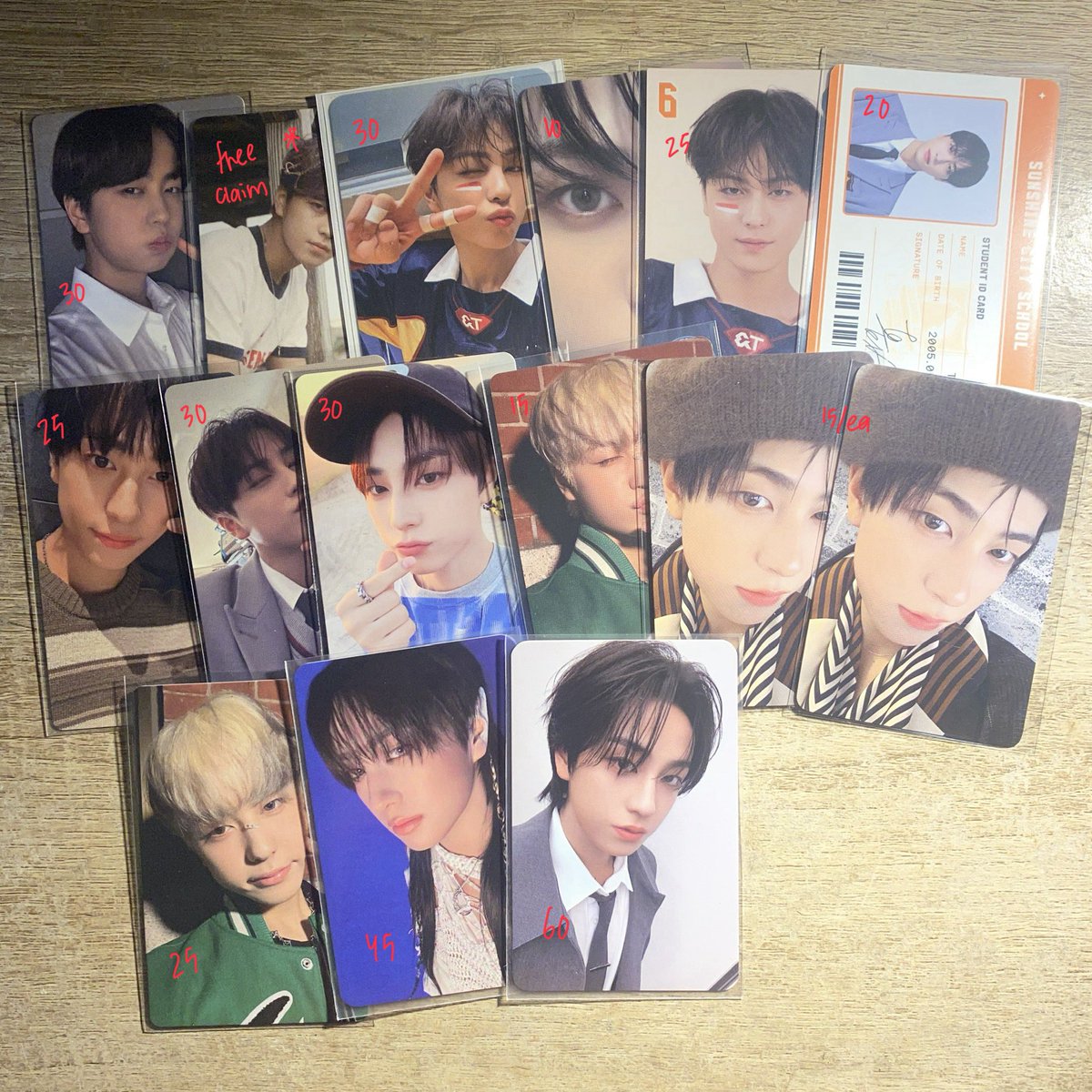 bumps
#teamsell quitting sale!
various &amp;team andteam pc

• strictly not for sensitive buyers &amp; time wasters 
• some of them have slight‼️
• min take 2 pc / transaction over 50k only!
• all price are negotiable‼️

split 🍊; adm 11%

dm for details! (pls mt!)