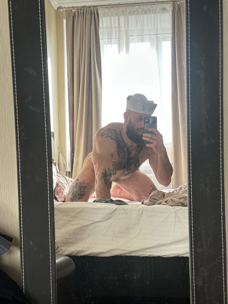 Johny Island tweet media