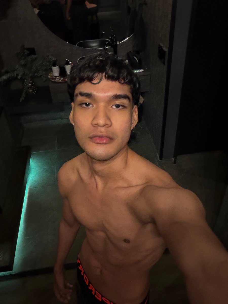 Ángel tweet media