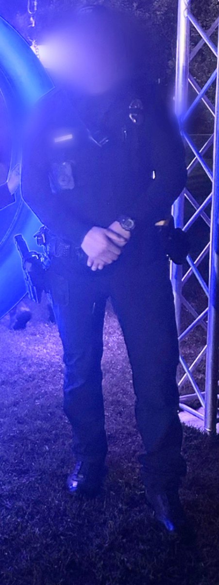 FinDom Cop tweet media