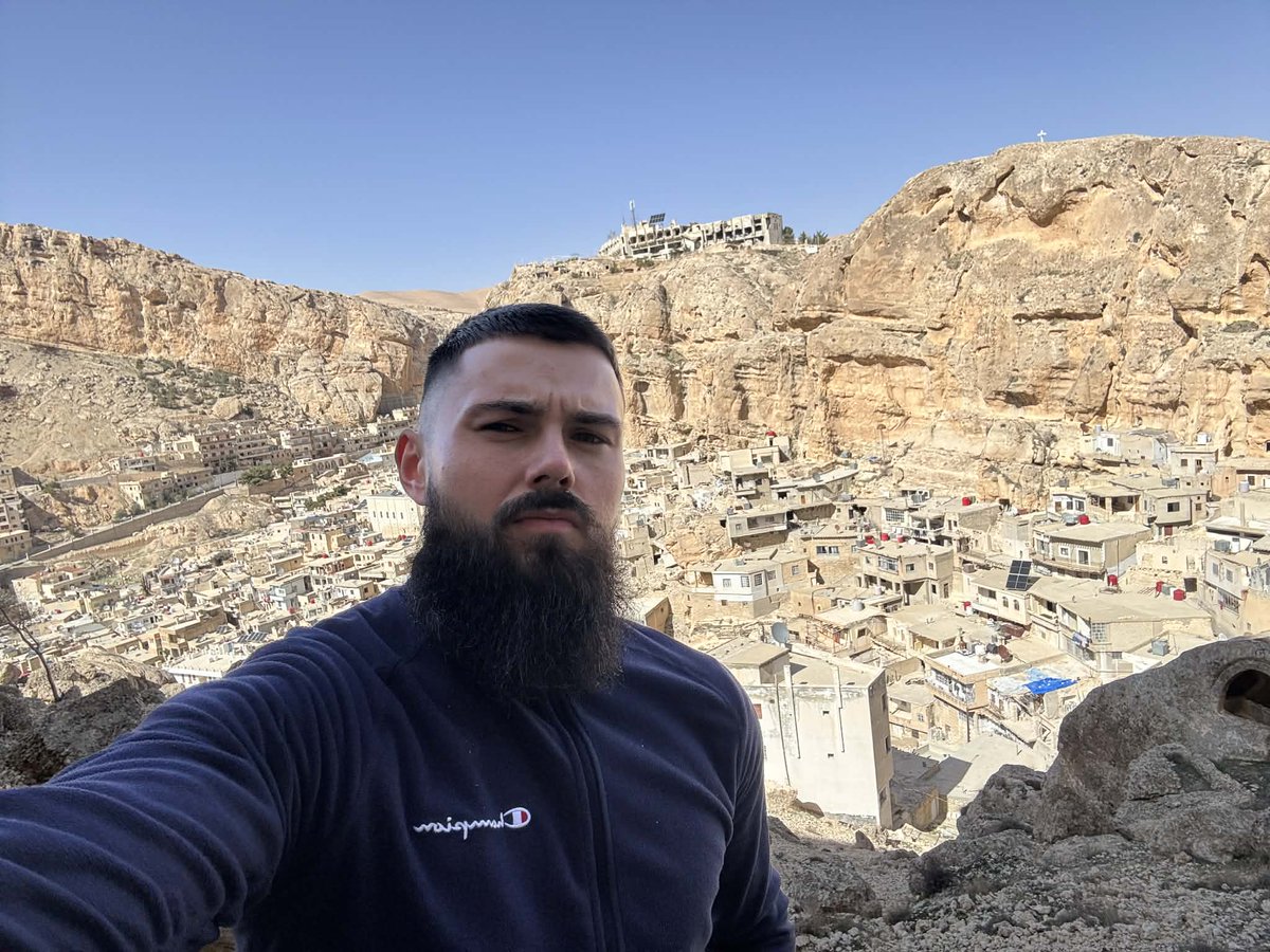 Kas Grocholewski - W świat na gape tweet media