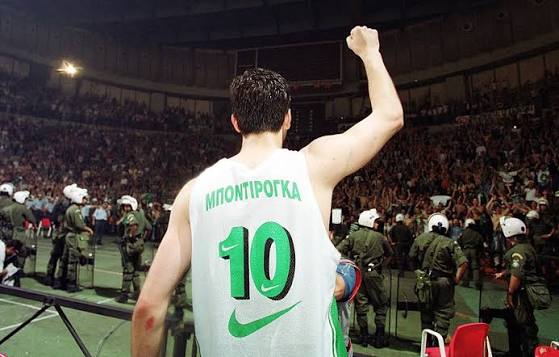 Ευχαριστούμε που φόρεσες το τριφύλλι, ΓΑΜΙΑ!

Sex, droga, Dejan Bodiroga.

#paobcgr #paobc