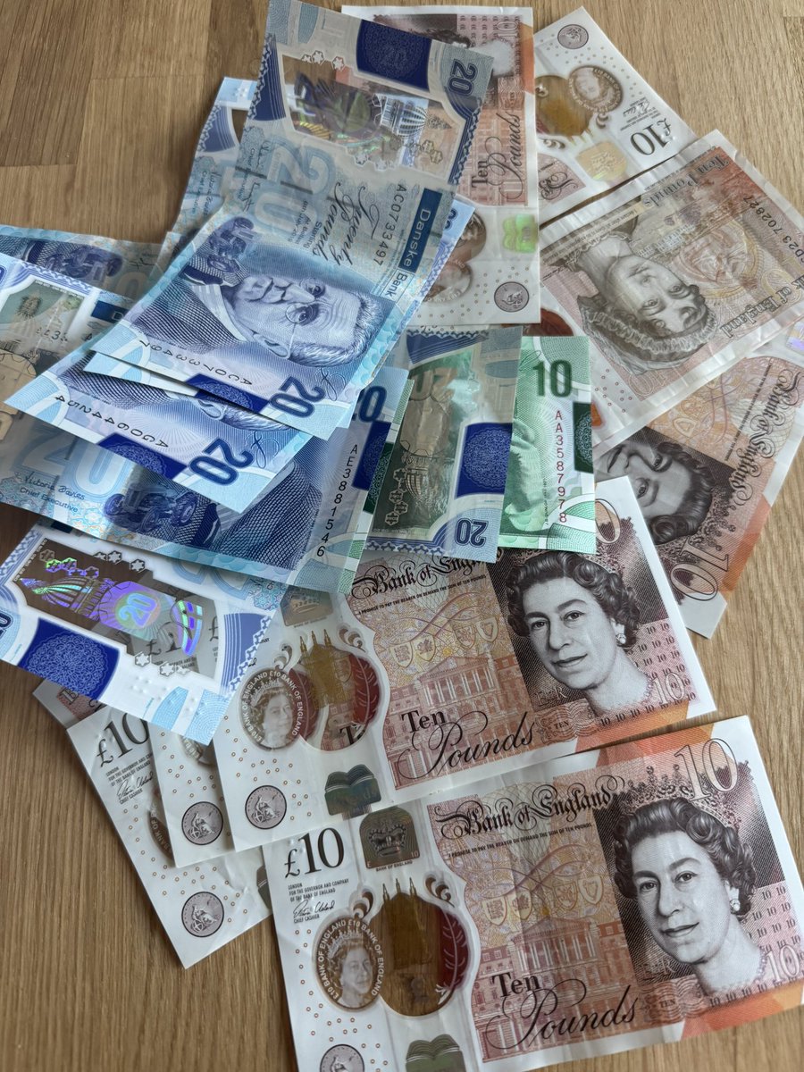 CashMasterDavid's tweet photo. Fun session last night. #Findom #Alpha #Cashmaster https://t.co/xsHTtB28hS