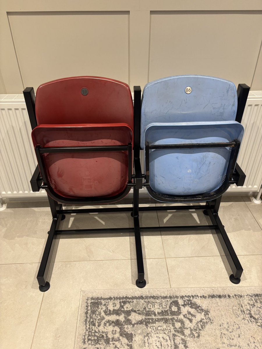 Thomas Down tweet media