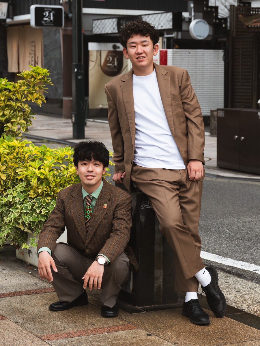 tagashirayade's tweet photo. フィッシュ&amp;チップス今日のライブで解散しました！！
2年ほどやってきて応援してくれた方には感謝しかないです！！
お互い芸人は続けます！！
これからも応援よろしくお願いします🙇
最後に前に取ったかっこいい写真置いときます。 https://t.co/QslQDACeVf