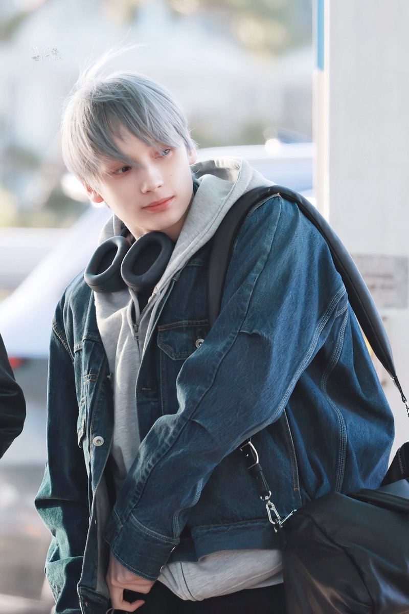 WinterCamellia tweet media