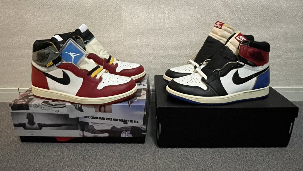 masahir62526532's tweet photo. FRAGMENT DESIGN × UNION LA × NIKE AIR JORDAN 1 HIGH OG SP
やっと到着🔥
実物はかなり良い感じ✨
去年のと並べてみた😆
#uniontokyo #jumpman23 #SNKRS
#nike #fujiwarahiroshi https://t.co/eZ7ExLz1Gs