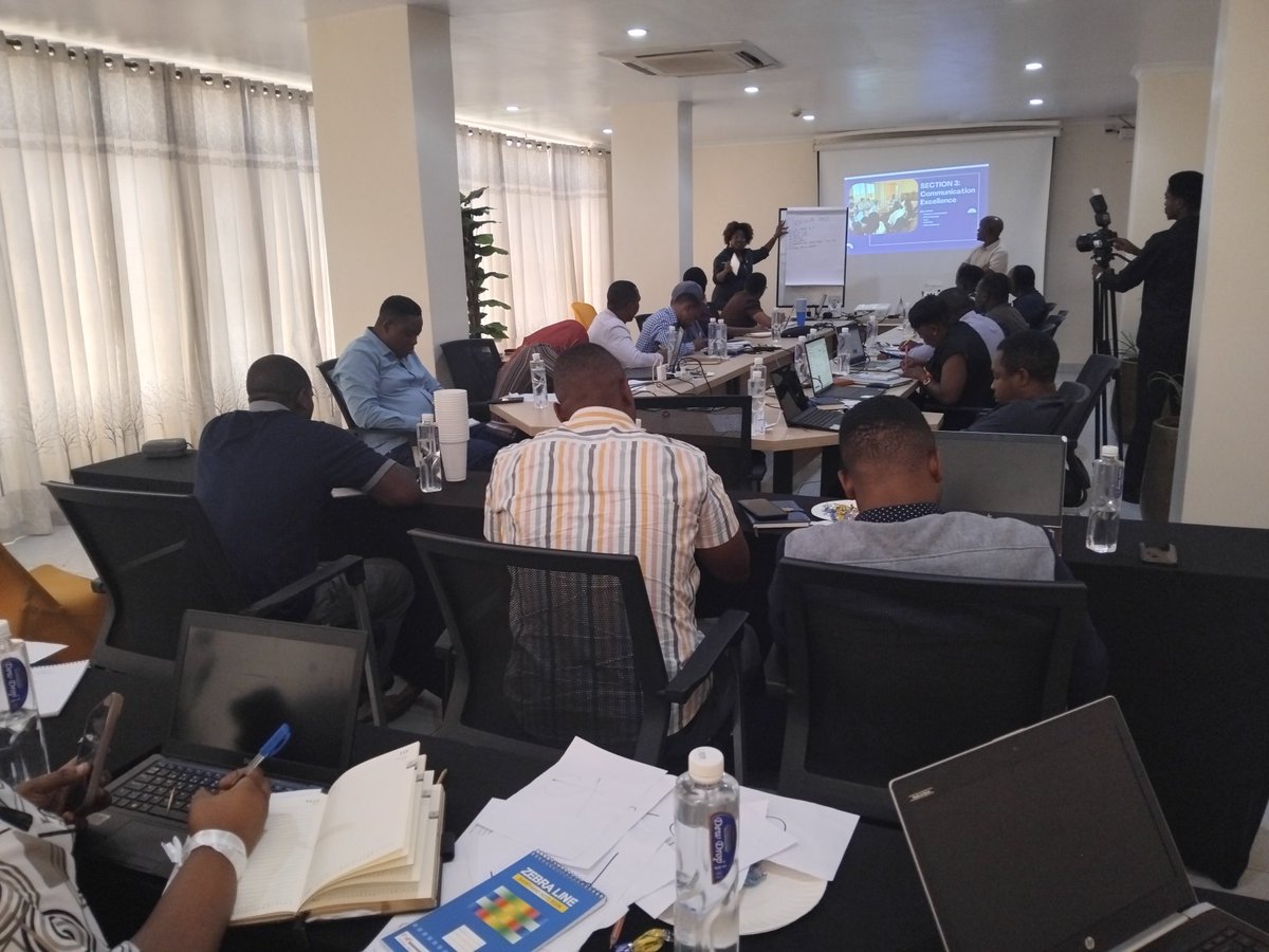 MamboCoffAfrica's tweet photo. This weekend, we are holding a staff capacity building and operations meeting, bringing together colleagues from different regions to align on strategy, share experiences, and improve how we work together.
#TeamMambo #CoffeeCommunity #CapacityBuilding #LearningCulture https://t.co/DhIDZH2VH7