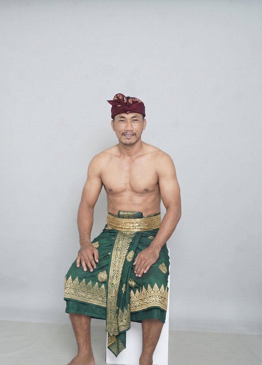 Khaslana tweet media