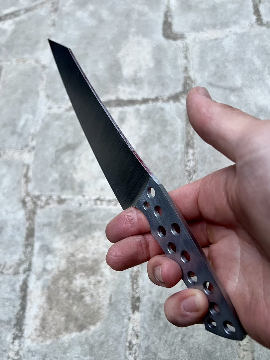 404BLADE tweet media