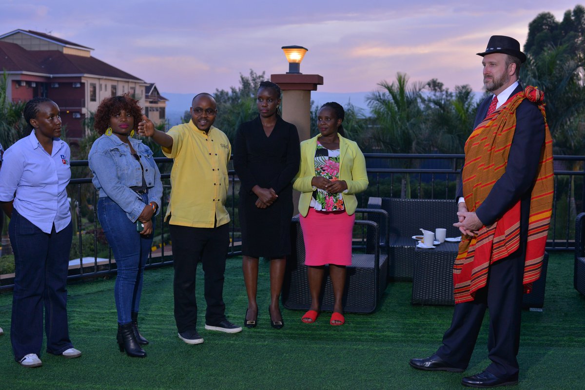 MBARARA: Hosted a reception catch-up with the <a href="/USAmbUganda/">U.S. Ambassador to Uganda</a>, bringing together a circle of U.S. Government exchange programs alumni - <a href="/WashFellowship/">MandelaWshFellowship</a>  Mandela Washington Fellowship (MWF), <a href="/YALIRLCAlumniUg/">YALIRLCEA Alumni - UG</a>  Young African Leaders Initiative (YALI), and the <a href="/AWEinUganda/">AWEinUganda</a>  Academy For