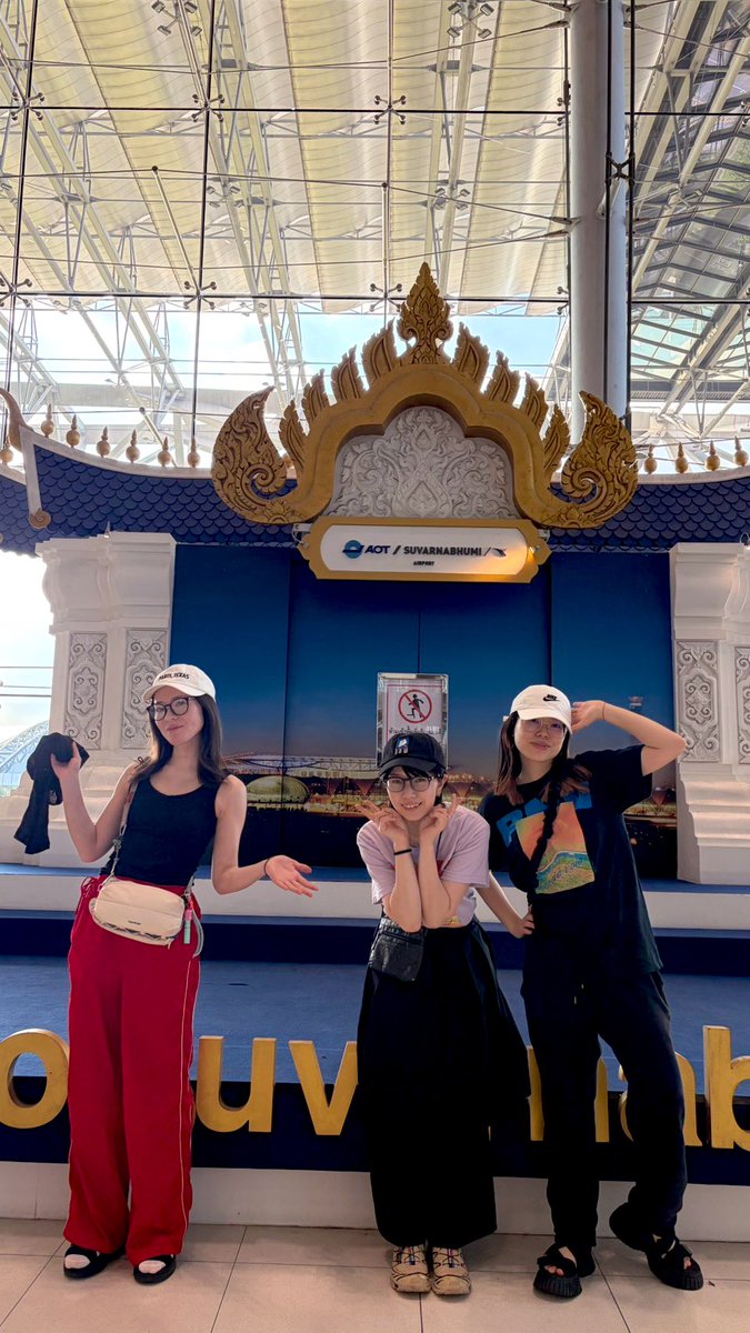 paranoid void tweet media