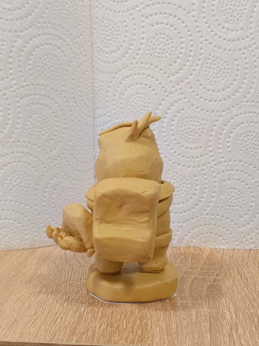 I used some of my leftover sculpting clay to create a <a href="/Ghostkitten31/">Ghost kitten</a> Red figurine, only adding a cute costume to it x')