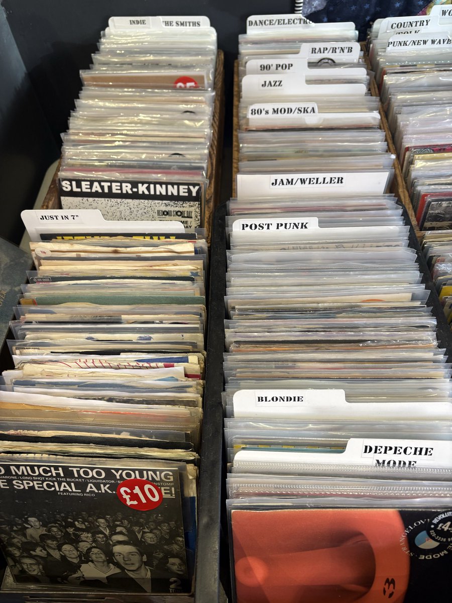 Revolution Records Penge tweet media