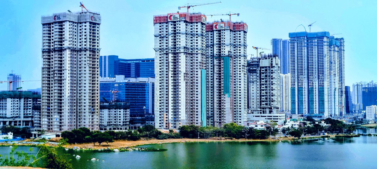 allnewvivek's tweet photo. Kokapet from Neopolis - March 2026
#HappeningHyderabad

@HyderabadMojo @HiHyderabad https://t.co/gJUuM0RHUn