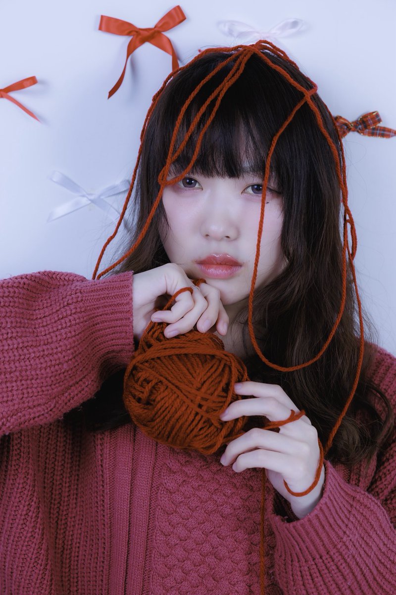 ハクシ tweet media