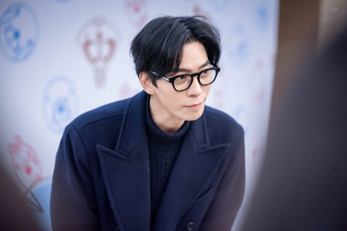 하나사진관 tweet media